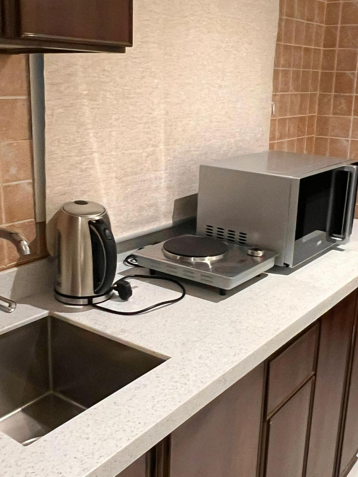 ريزا الفندقية Reeza Suites Khobar Extérieur photo